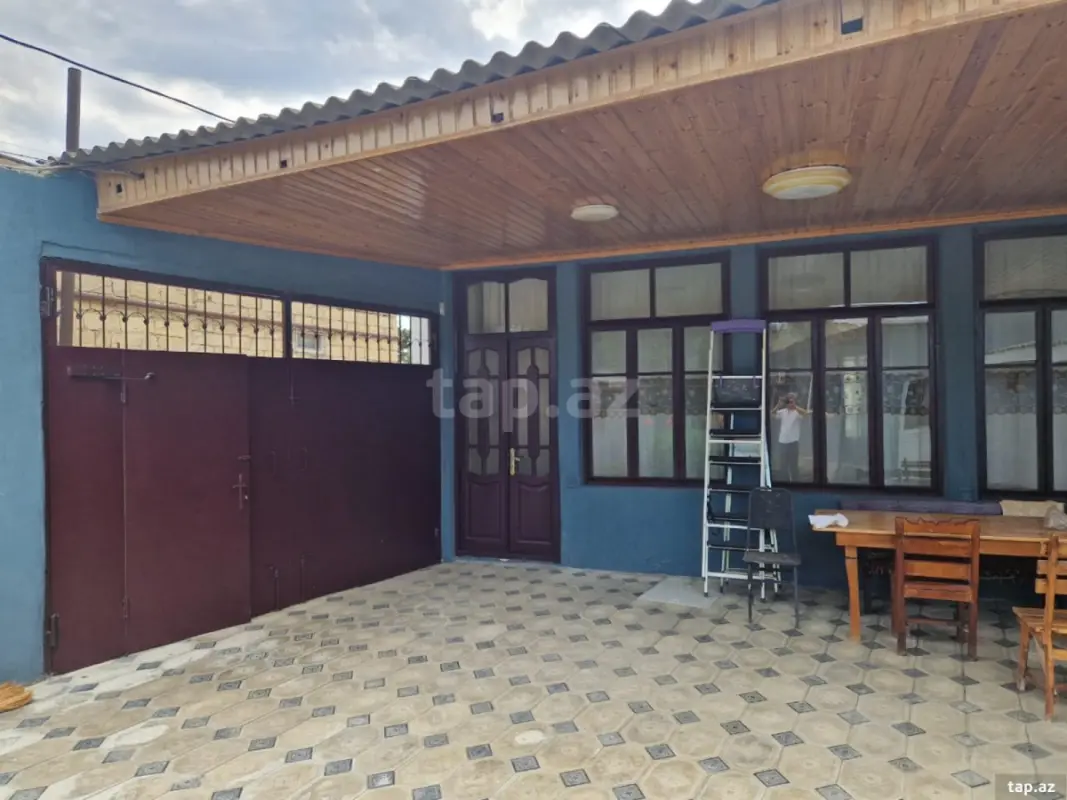 Kirayə verilir 4 otaqlı həyət evi 140 m²