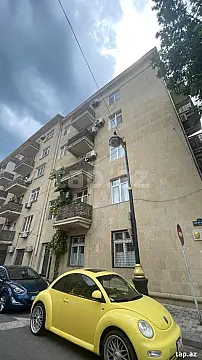 Kirayə verilir 3 otaqlı mənzil 100 m² — Bakı, İçərişəhər 3 otaq 100.00 m²