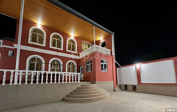 Kirayə verilir 5 otaqlı həyət evi 220 m² — Bakı, Novxanı 5 otaq 220.00 m²