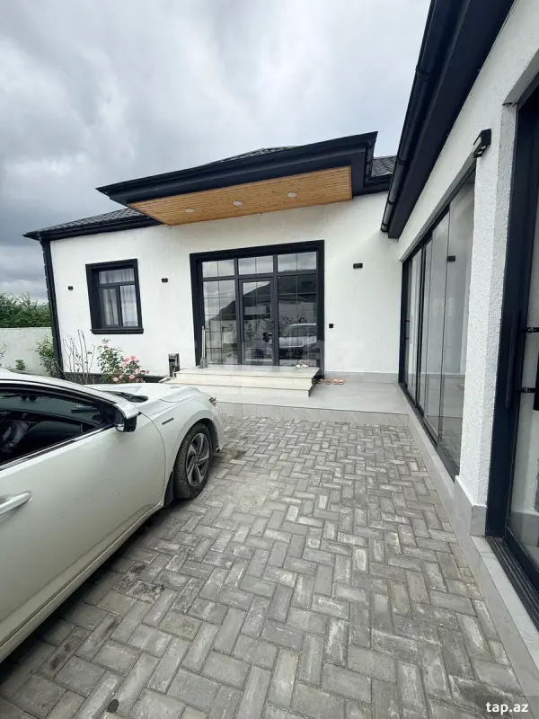 Kirayə verilir 4 otaqlı həyət evi 120 m²