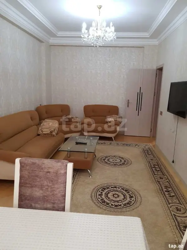 Kirayə verilir 2 otaqlı yeni tikili 60 m²