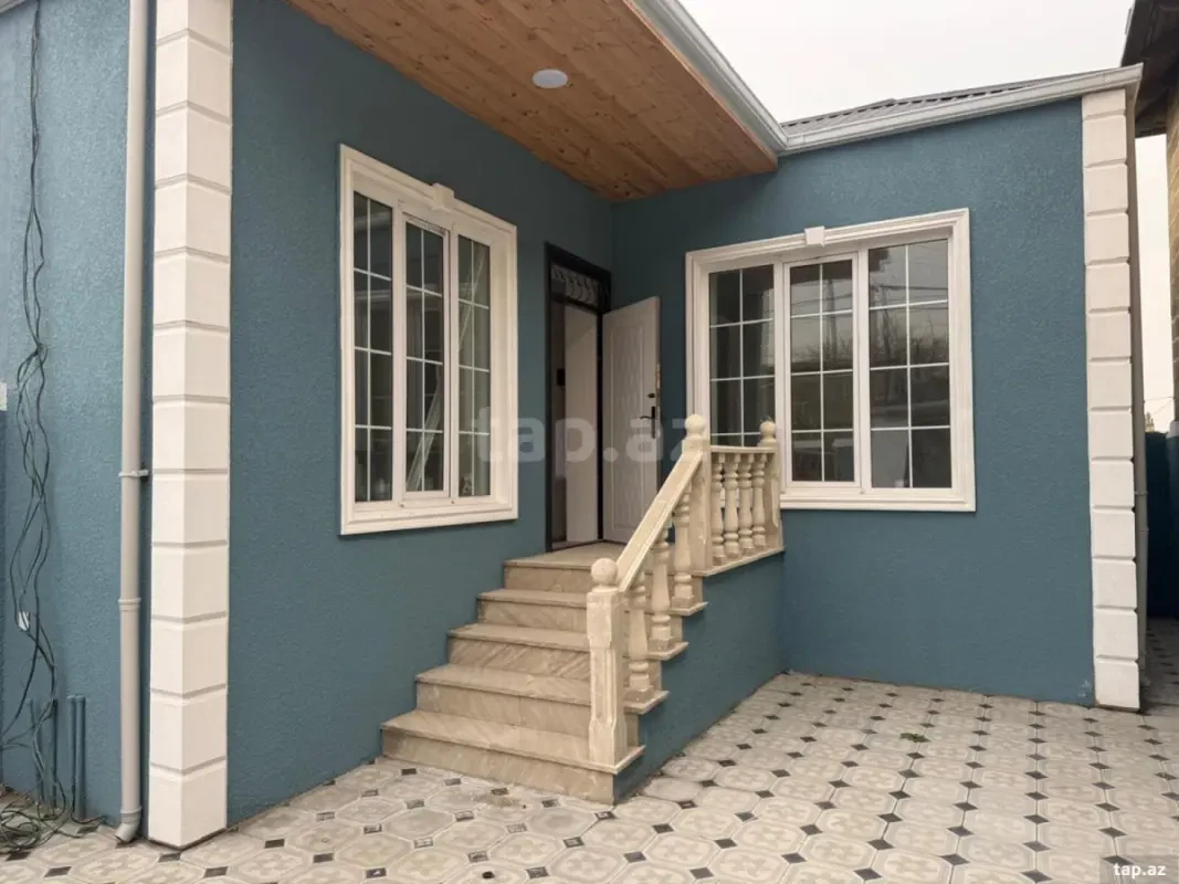 Satılır 4 otaqlı həyət evi 100 m²