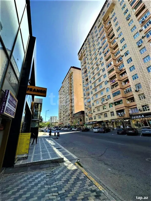 Kirayə verilir 2 otaqlı yeni tikili 78 m²