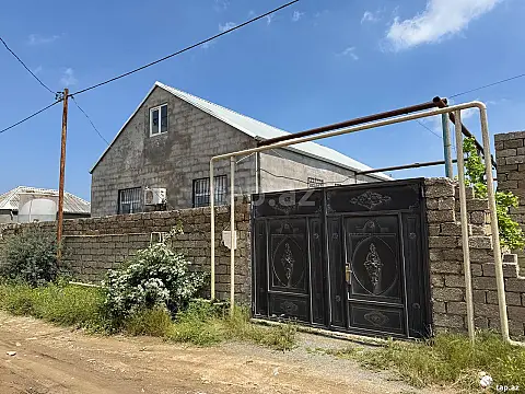 Satılır 3 otaqlı həyət evi 100 m² — Bakı, Buzovna 3 otaq 100.00 m²
