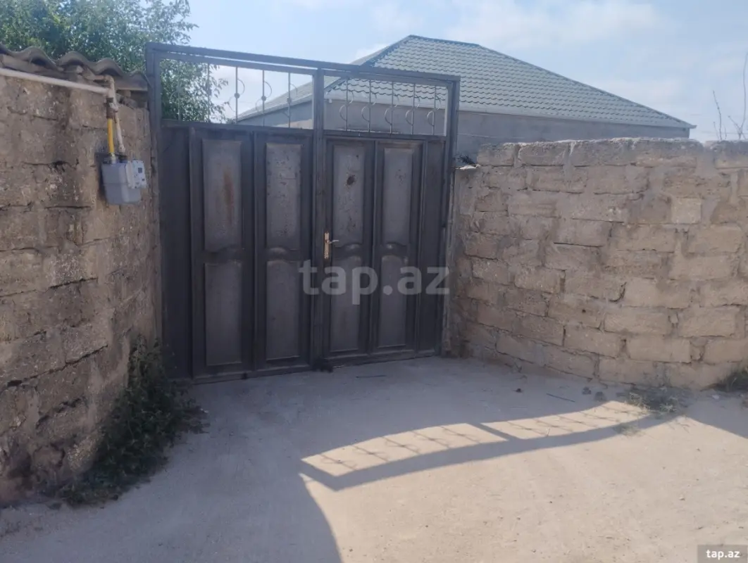 Satılır 3 otaqlı həyət evi 80 m²