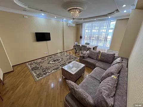 Satılır 3 otaqlı yeni tikili 117 m² — Bakı 3 otaq 117.00 m²