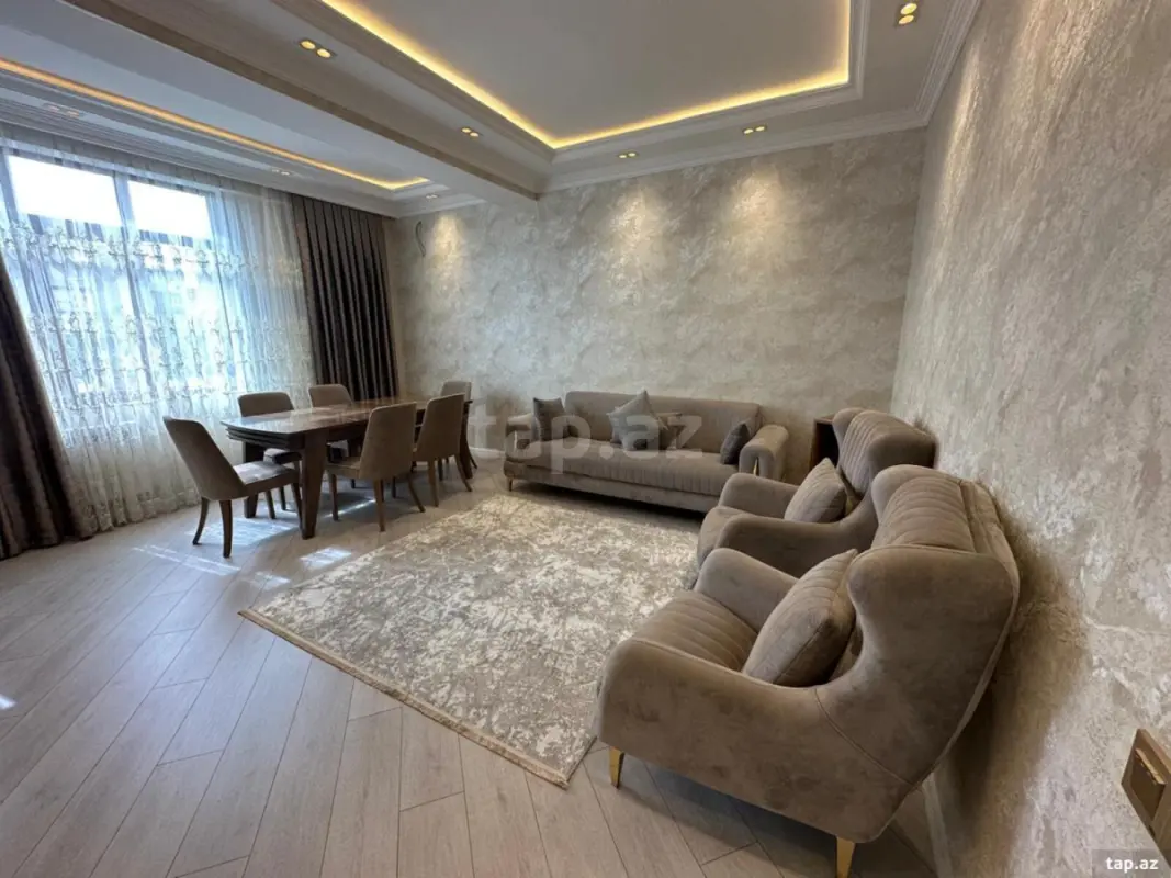 Kirayə verilir 3 otaqlı yeni tikili 110 m²