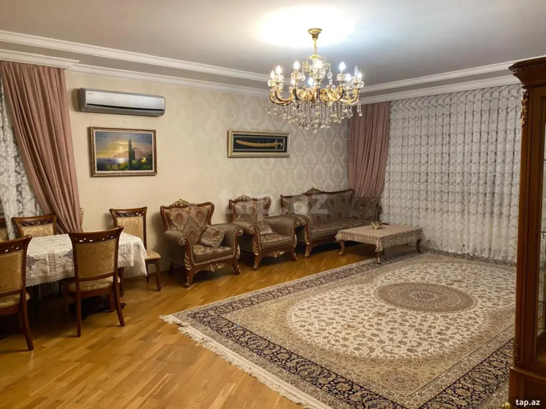 Satılır 3 otaqlı yeni tikili 145 m²