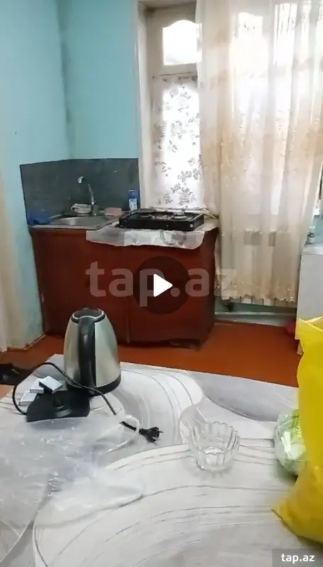 Kirayə verilir 1 otaqlı həyət evi 30 m²