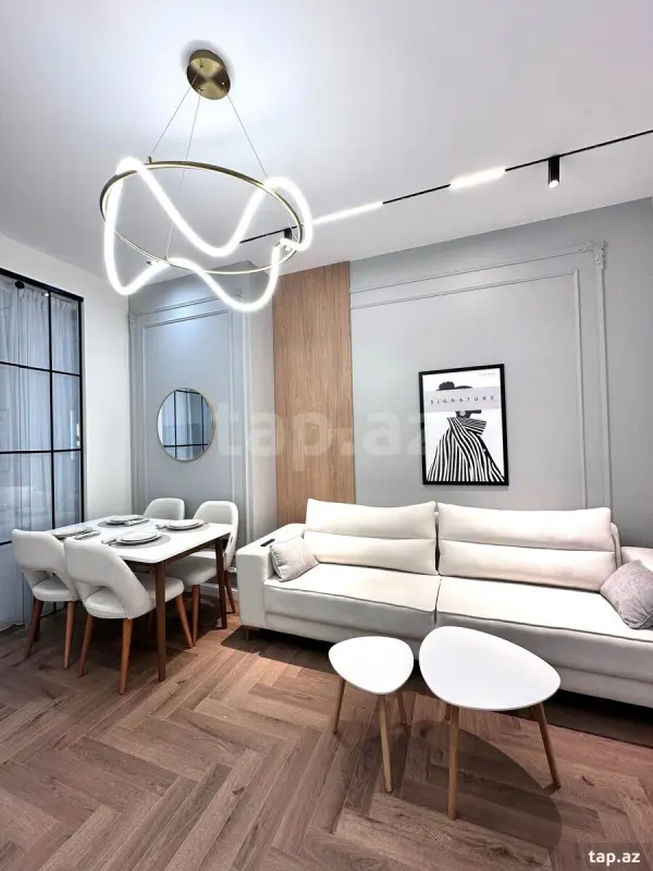 Satılır 3 otaqlı yeni tikili 80 m²