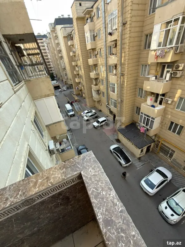 Kirayə verilir 2 otaqlı yeni tikili 60 m²