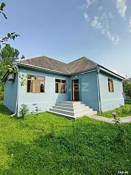 Kirayə verilir 2 otaqlı həyət evi 100 m² — Bakı 2 otaq 100.00 m²