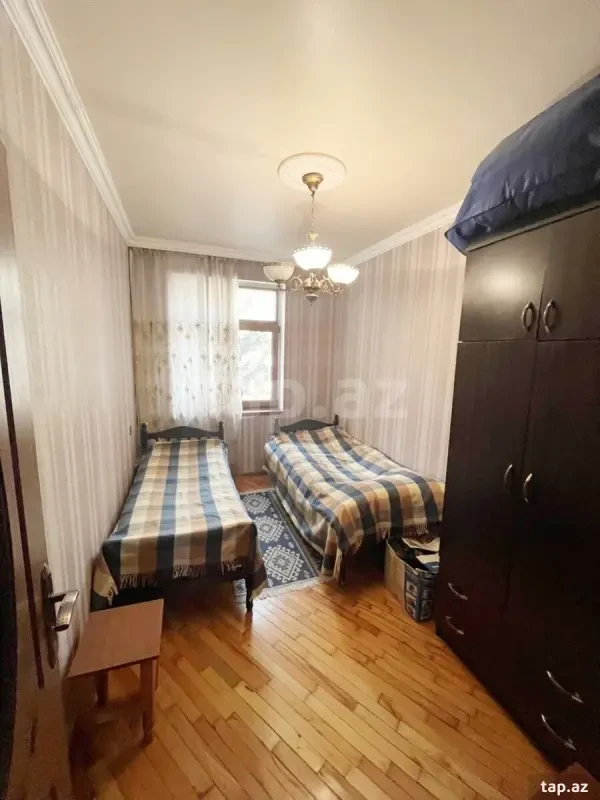 Satılır 3 otaqlı mənzil 80 m²