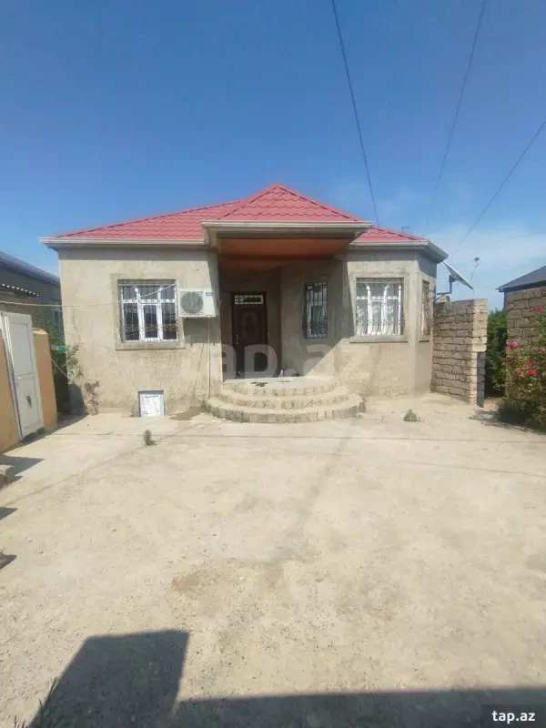 Satılır 3 otaqlı həyət evi 120 m²