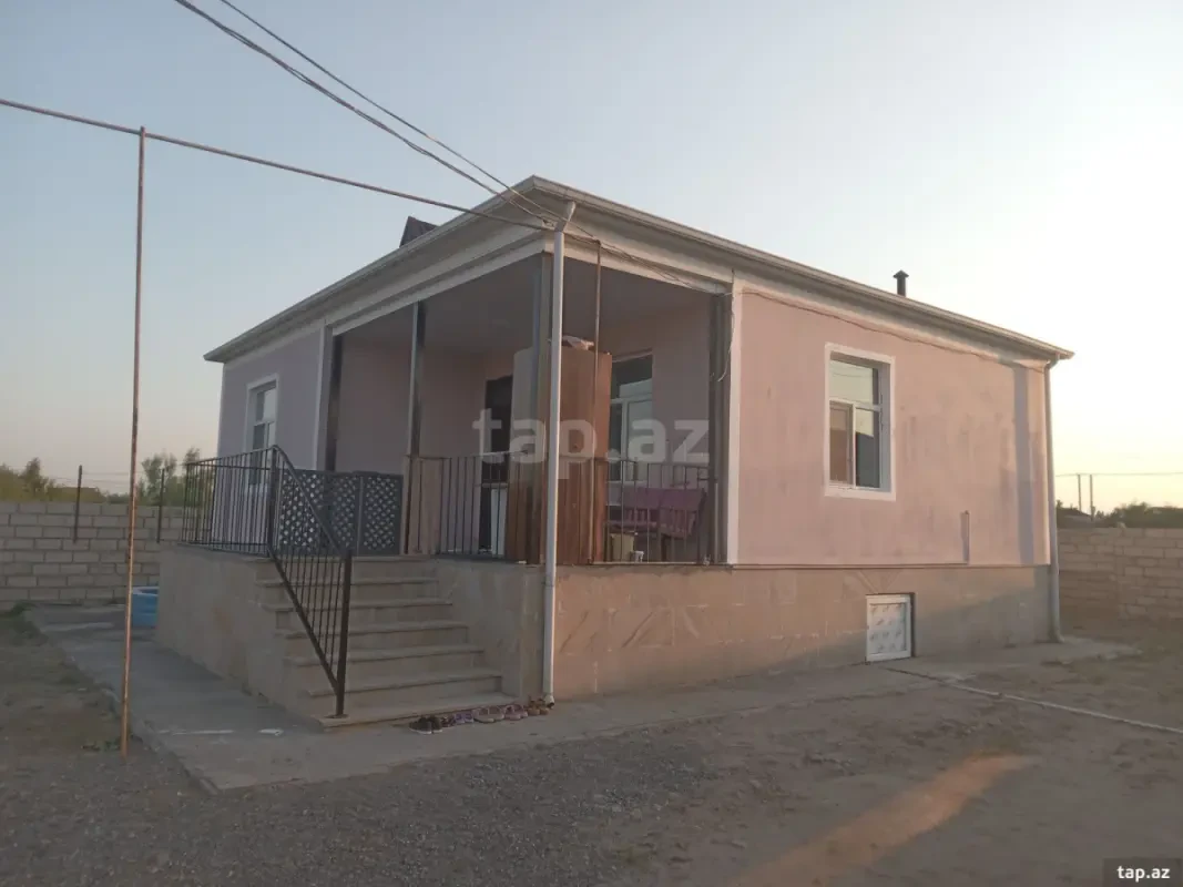 Satılır 3 otaqlı həyət evi 85 m²