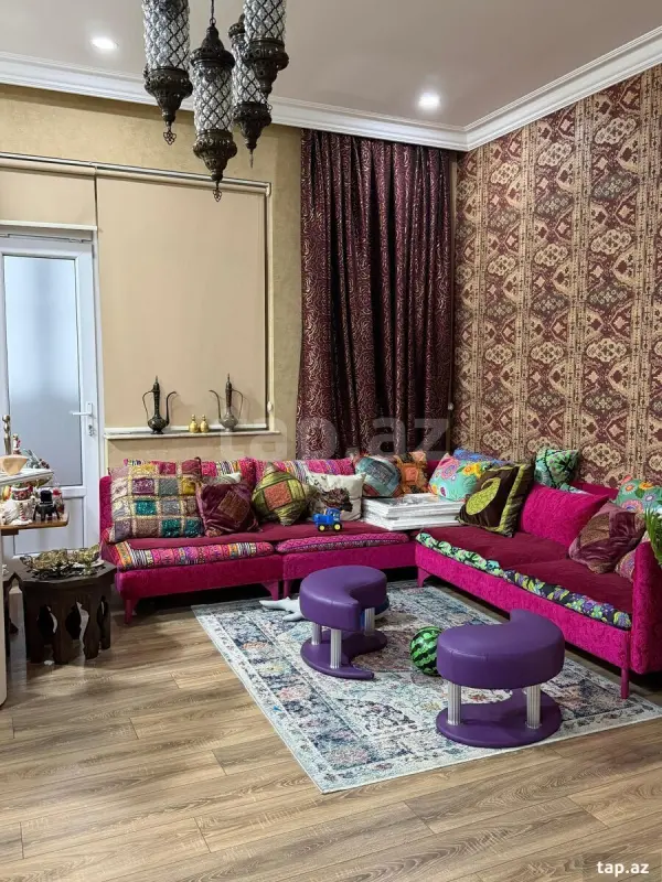 Satılır 4 otaqlı yeni tikili 155 m²