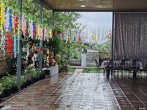 Kirayə verilir 3 otaqlı həyət evi 100 m² — Qəbələ 3 otaq 100.00 m²