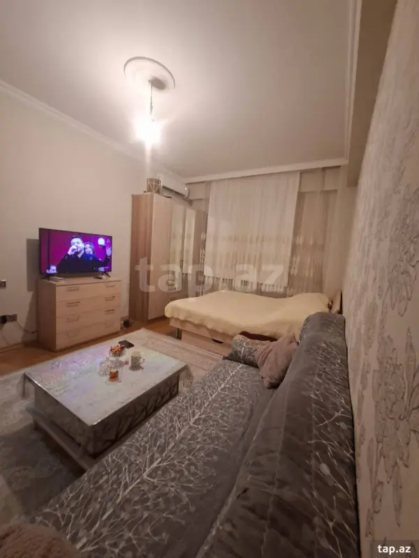 Satılır 1 otaqlı yeni tikili 44 m²
