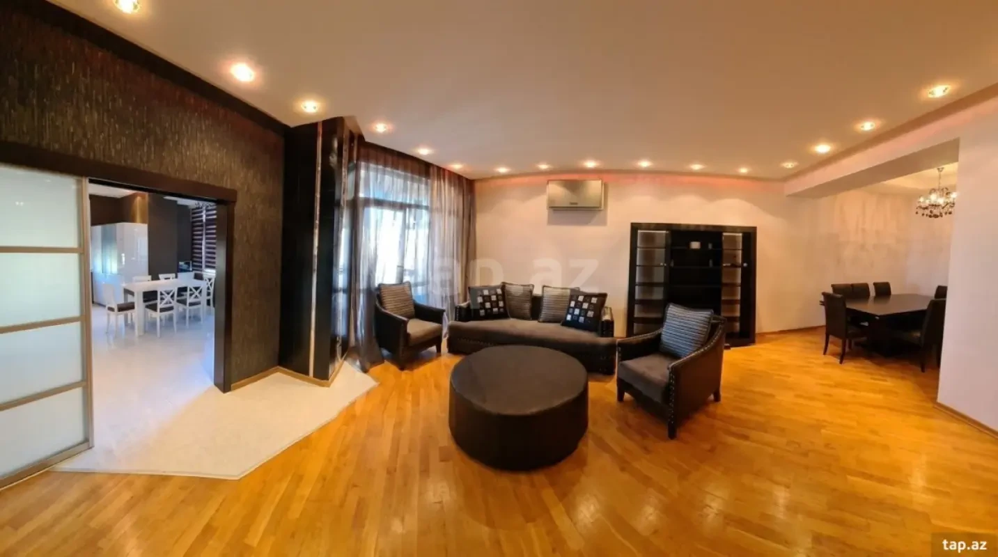 Kirayə verilir 3 otaqlı yeni tikili 181 m²