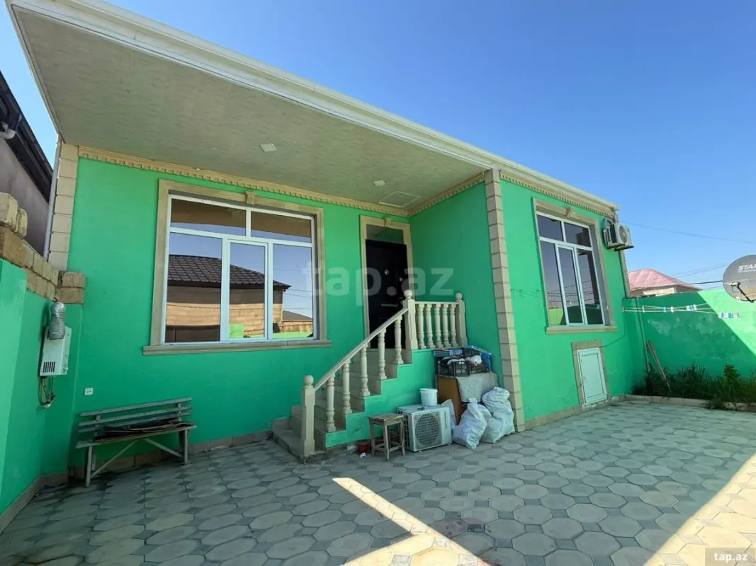 Satılır 4 otaqlı həyət evi 120 m²