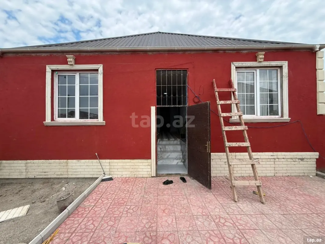 Satılır 3 otaqlı həyət evi 120 m²