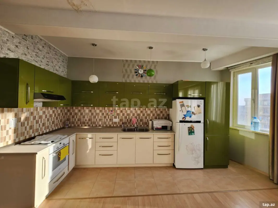 Satılır 3 otaqlı yeni tikili 92 m²
