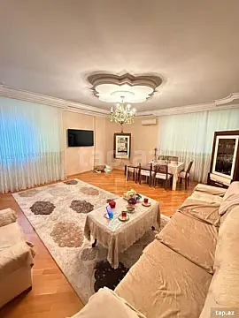 Satılır 3 otaqlı yeni tikili 138 m² — Bakı 3 otaq 138.00 m²