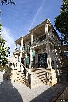 Kirayə verilir 5 otaqlı həyət evi 1500 m² — Bakı, Novxanı 5 otaq 1500.00 m²