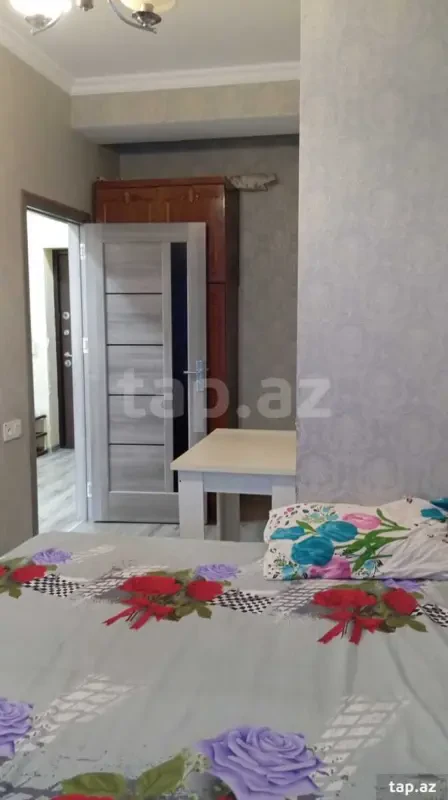 Kirayə verilir 2 otaqlı yeni tikili 60 m²