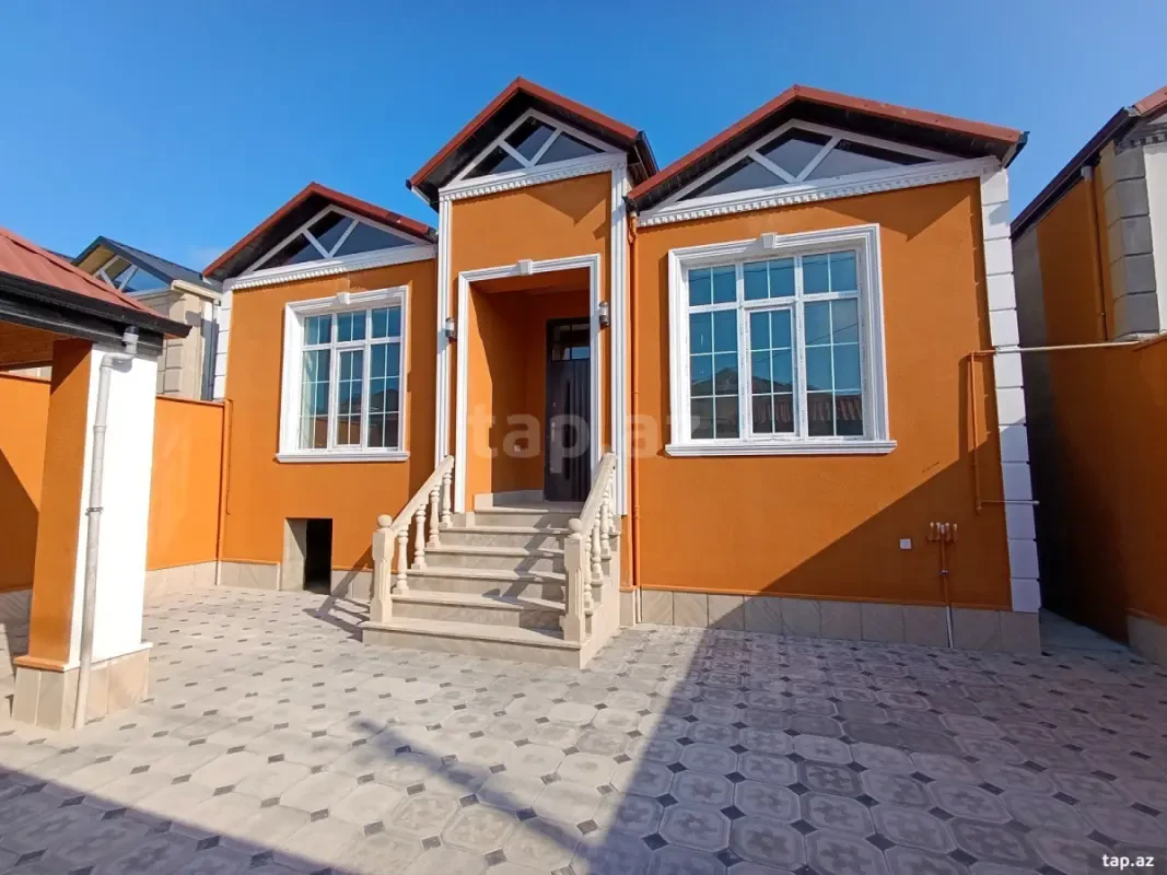 Satılır 4 otaqlı həyət evi 120 m²