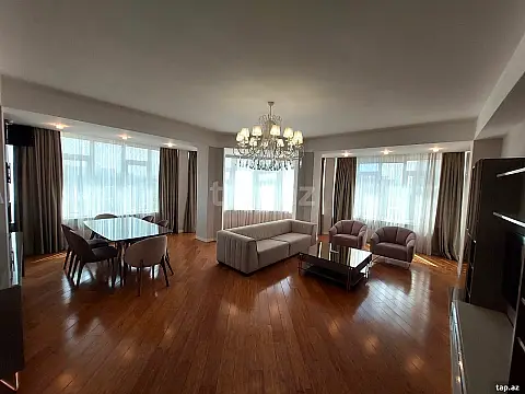 Kirayə verilir 3 otaqlı yeni tikili 150 m² — Bakı 3 otaq 150.00 m²