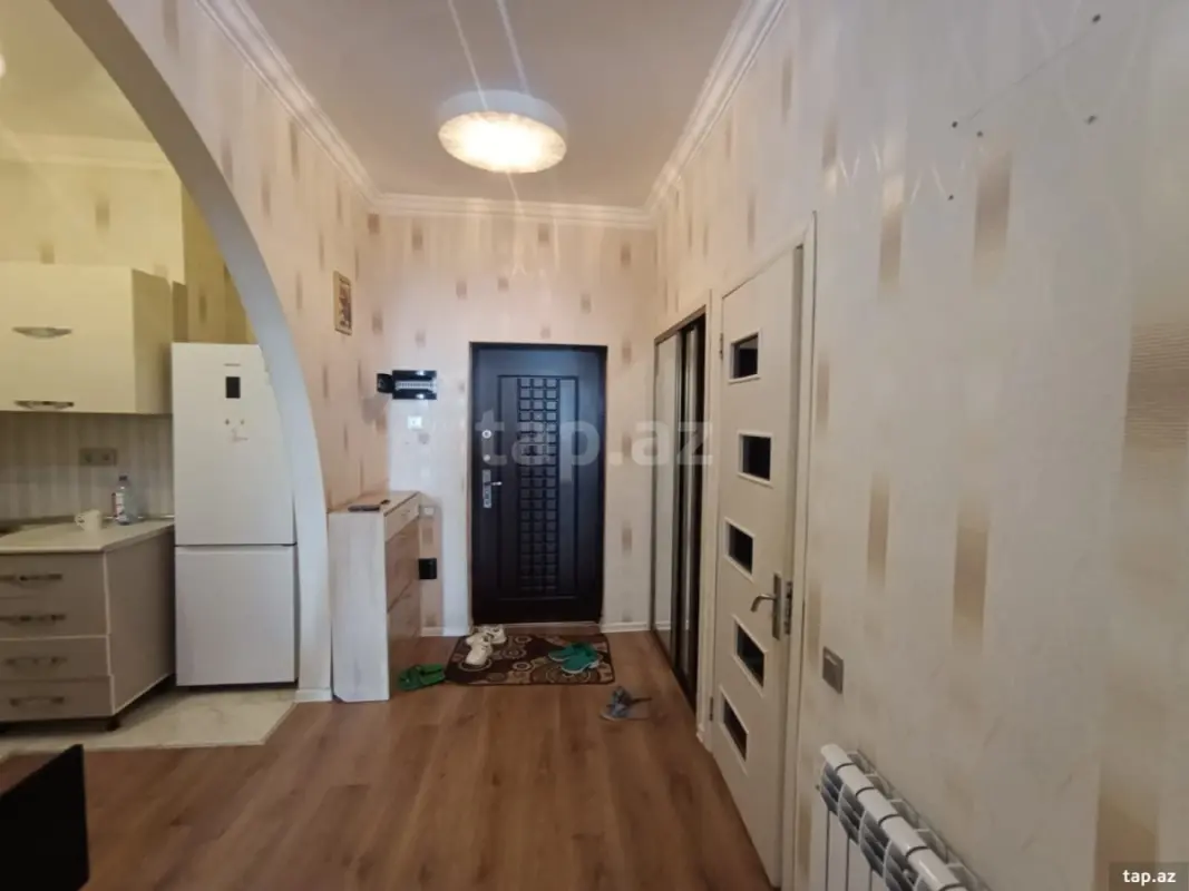 Kirayə verilir 2 otaqlı yeni tikili 70 m²
