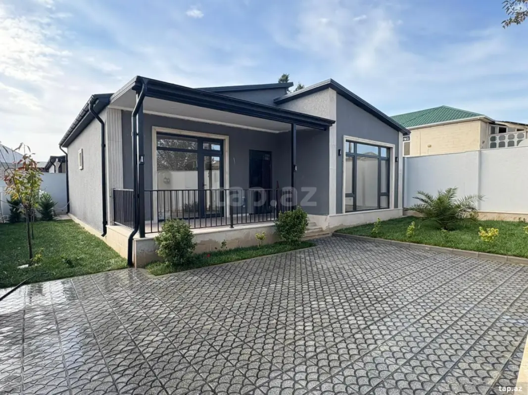 Satılır 4 otaqlı həyət evi 136 m²