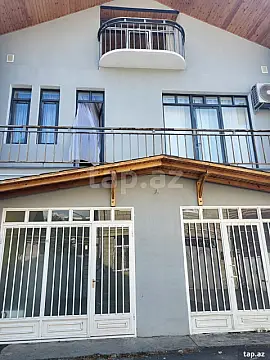 Satılır 7 otaqlı həyət evi 240 m² — Zaqatala 7 otaq 240.00 m²