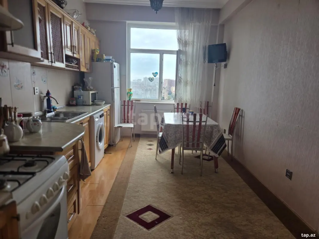 Satılır 3 otaqlı yeni tikili 106 m²