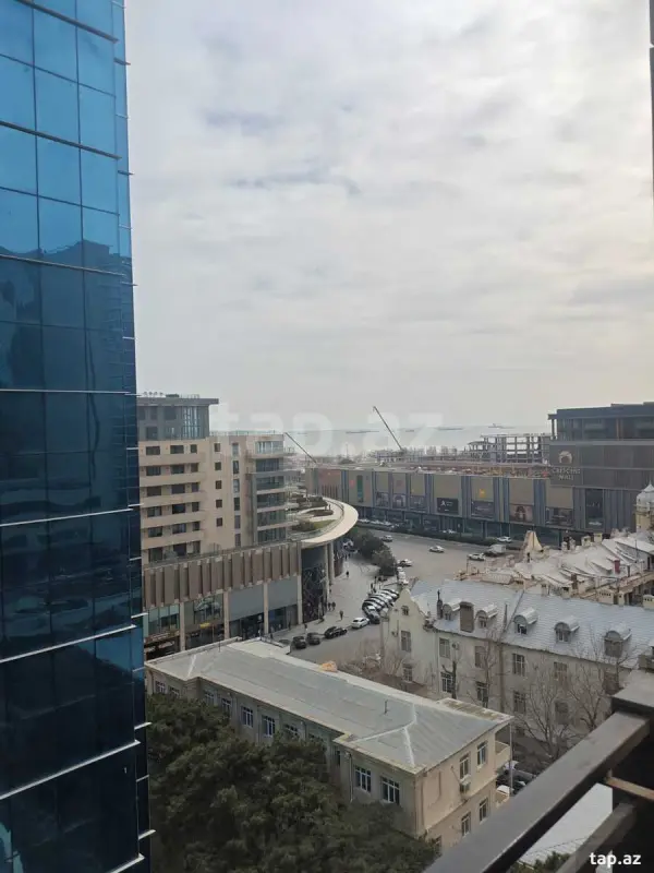 Kirayə verilir 3 otaqlı yeni tikili 70 m²