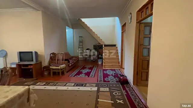 Satılır 6 otaqlı həyət evi 600 m² — Quba 6 otaq 600.00 m²