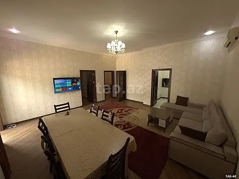 Kirayə verilir 3 otaqlı həyət evi 90 m² — Zaqatala 3 otaq 90.00 m²