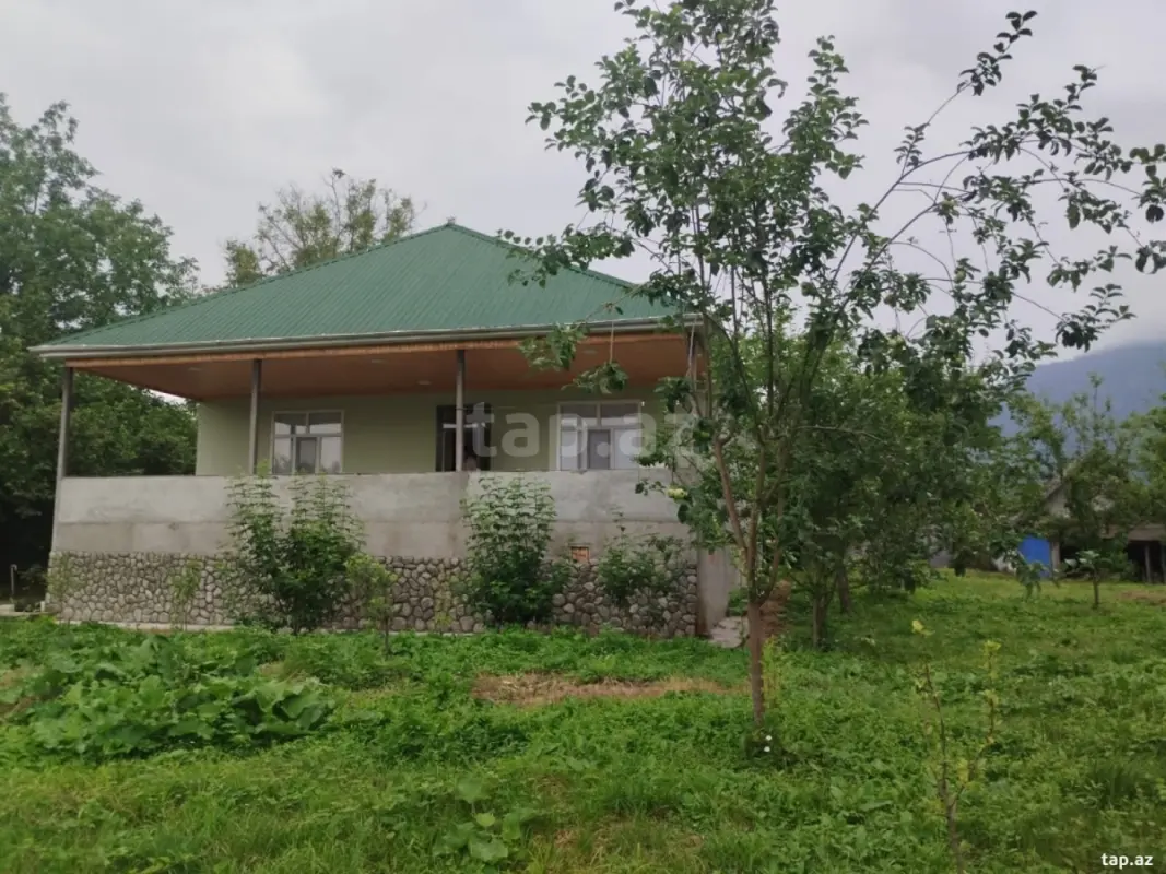 Kirayə verilir 4 otaqlı həyət evi 150 m²