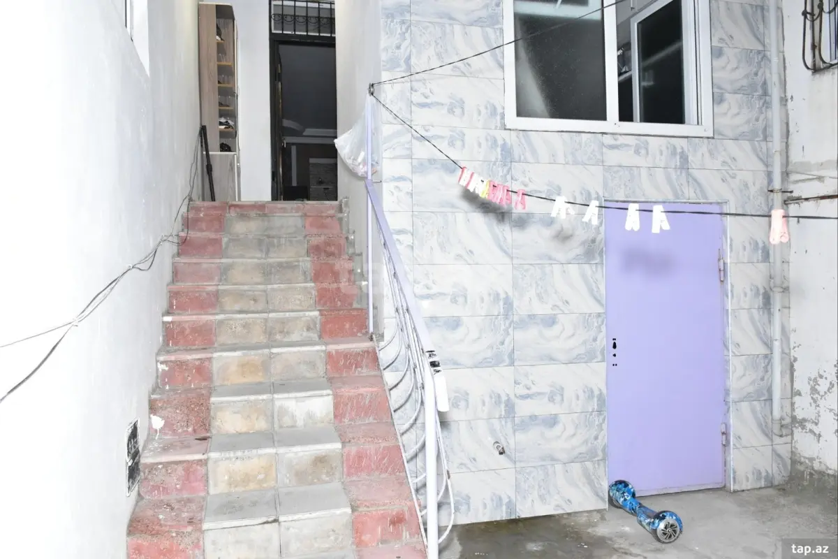 Satılır 4 otaqlı həyət evi 130 m²