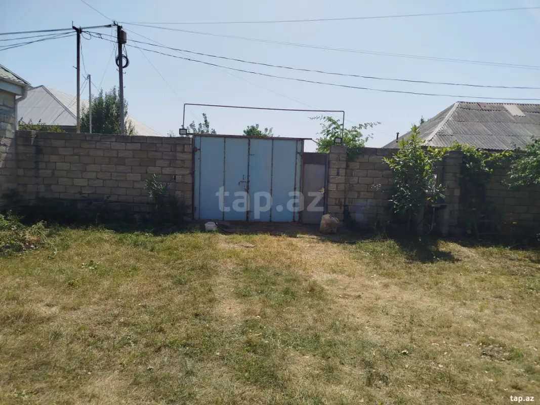 Kirayə verilir 3 otaqlı həyət evi 700 m²