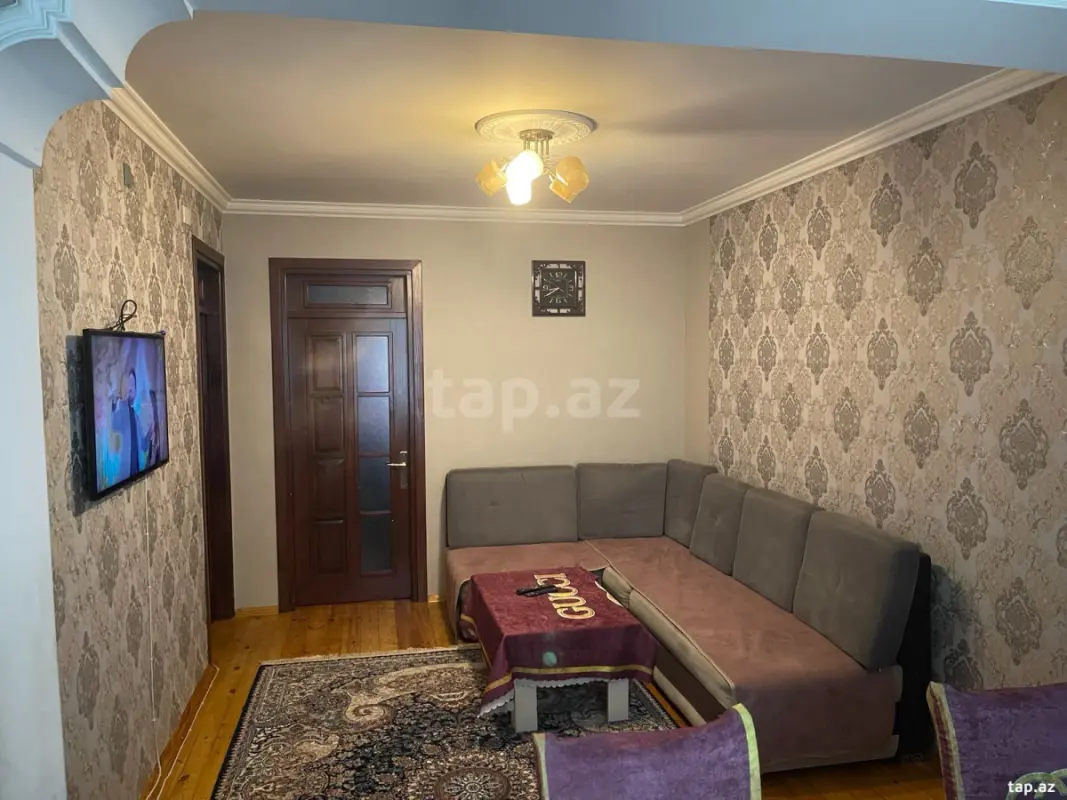 Kirayə verilir 2 otaqlı mənzil 50 m²