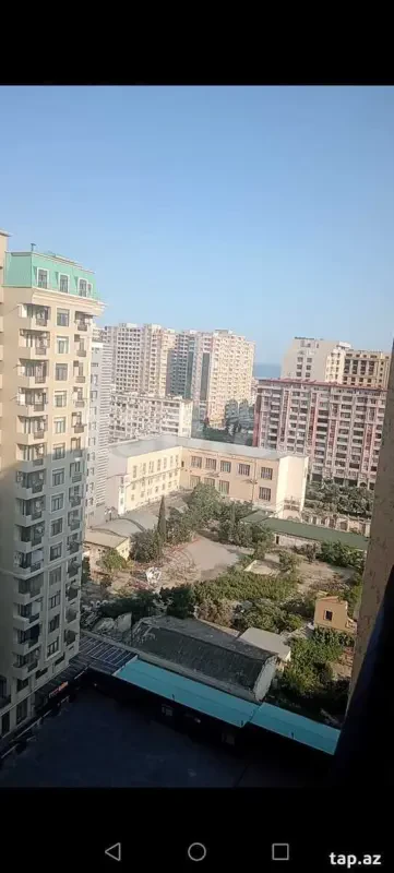 Kirayə verilir 2 otaqlı yeni tikili 78 m²