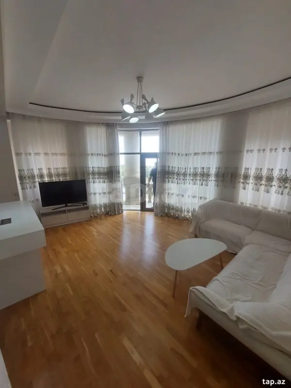 Satılır 3 otaqlı yeni tikili 97 m²
