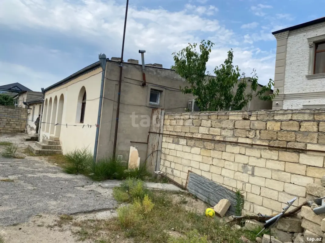 Satılır 5 otaqlı həyət evi 120 m²