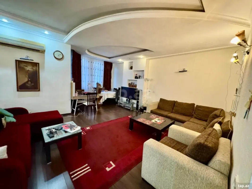 Satılır 5 otaqlı yeni tikili 186 m²