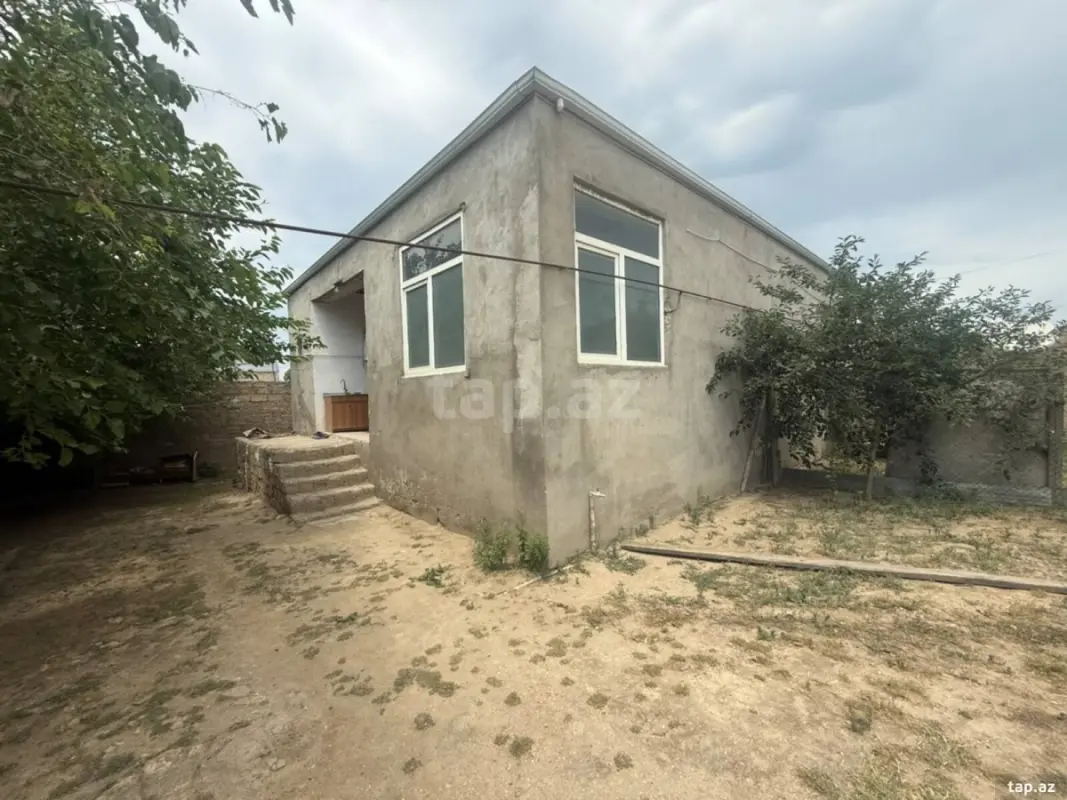Satılır 3 otaqlı həyət evi 80 m²