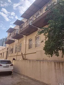 Kirayə verilir 2 otaqlı mənzil 45 m² — Bakı, İçərişəhər 2 otaq 45.00 m²