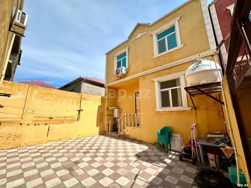 Satılır 5 otaqlı həyət evi 98 m²
