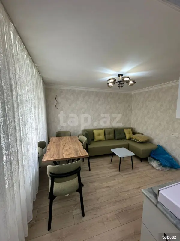 Kirayə verilir 3 otaqlı mənzil 72 m²